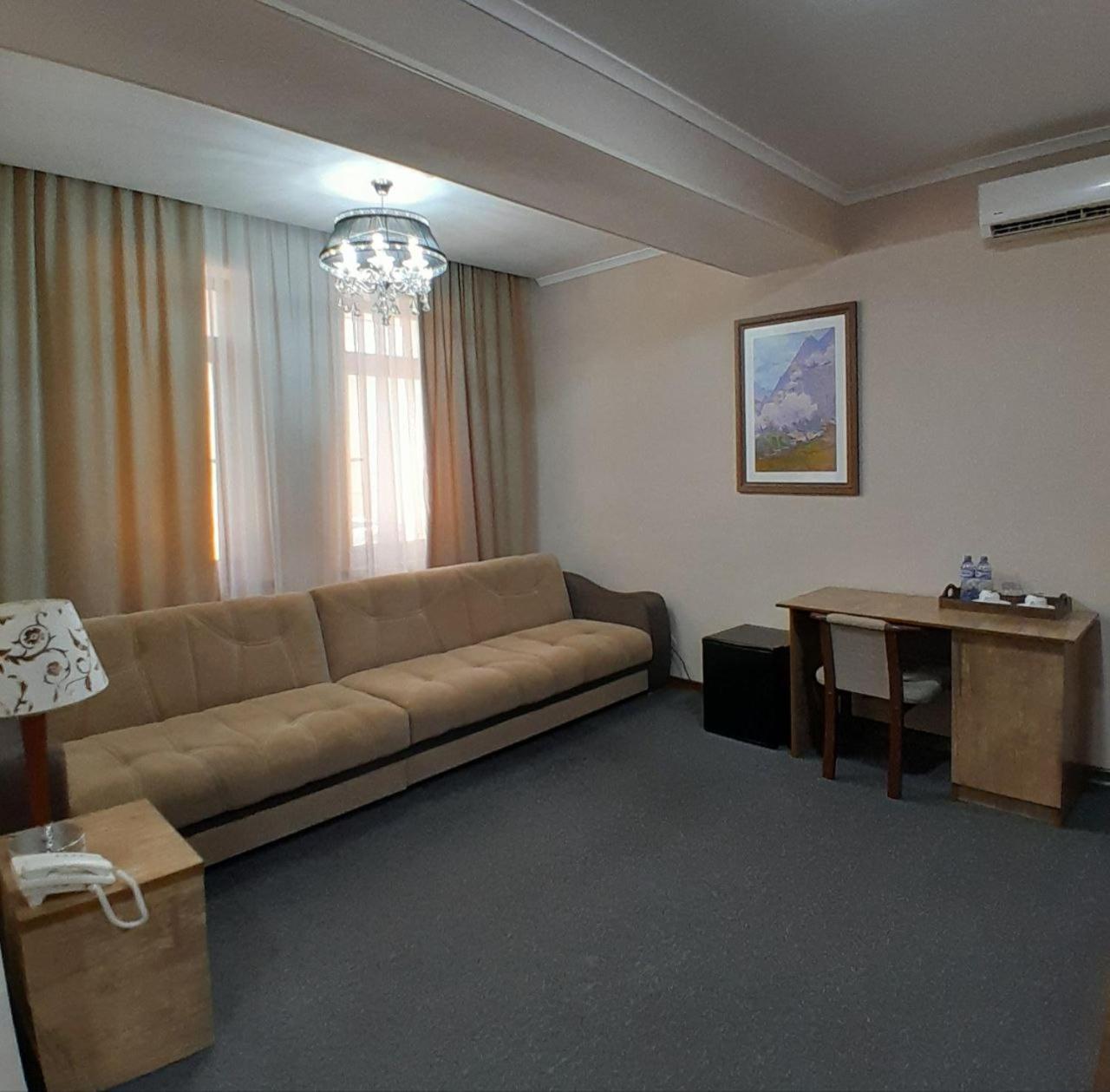Hotel Bek Samarkand Exterior foto