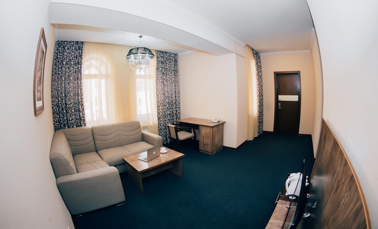 Hotel Bek Samarkand Exterior foto